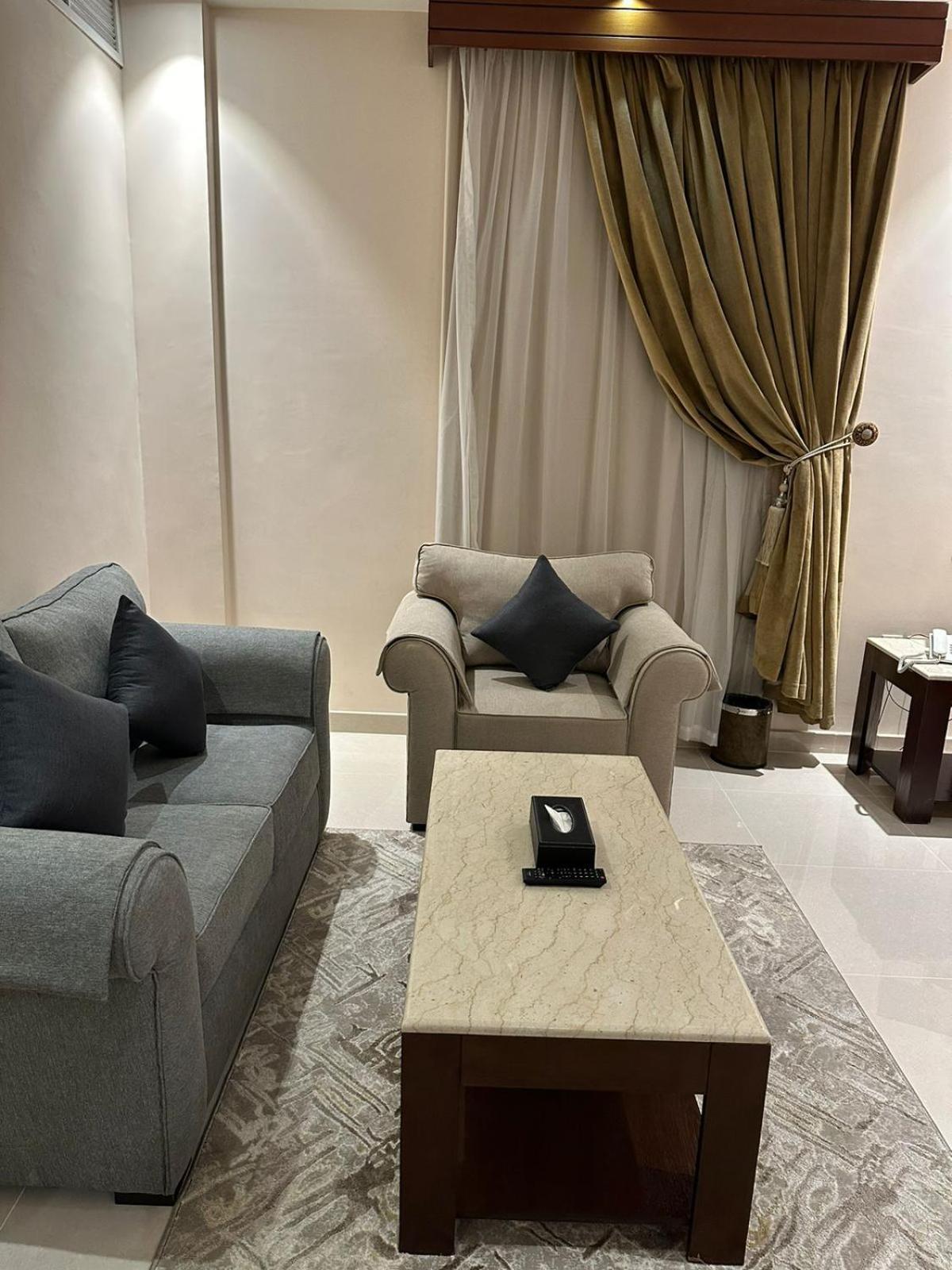 Sas Al Olaya Hotel Suites Al-Khobar Eksteriør bilde